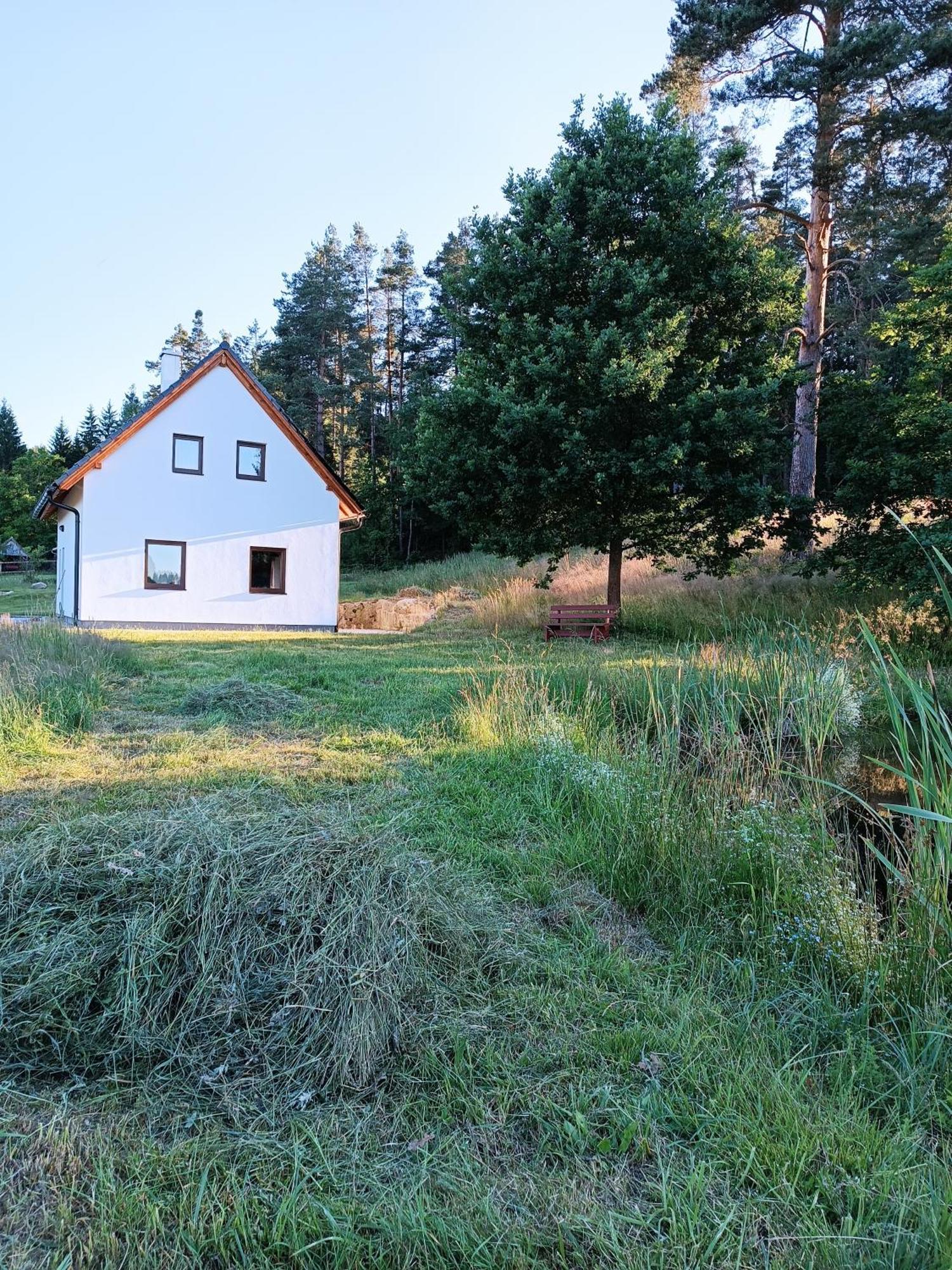 Klidna Lokalita Na Kraji Lesa, Cely Dum S Uschovnu Kol Villa Nová Bystřice Kamer foto